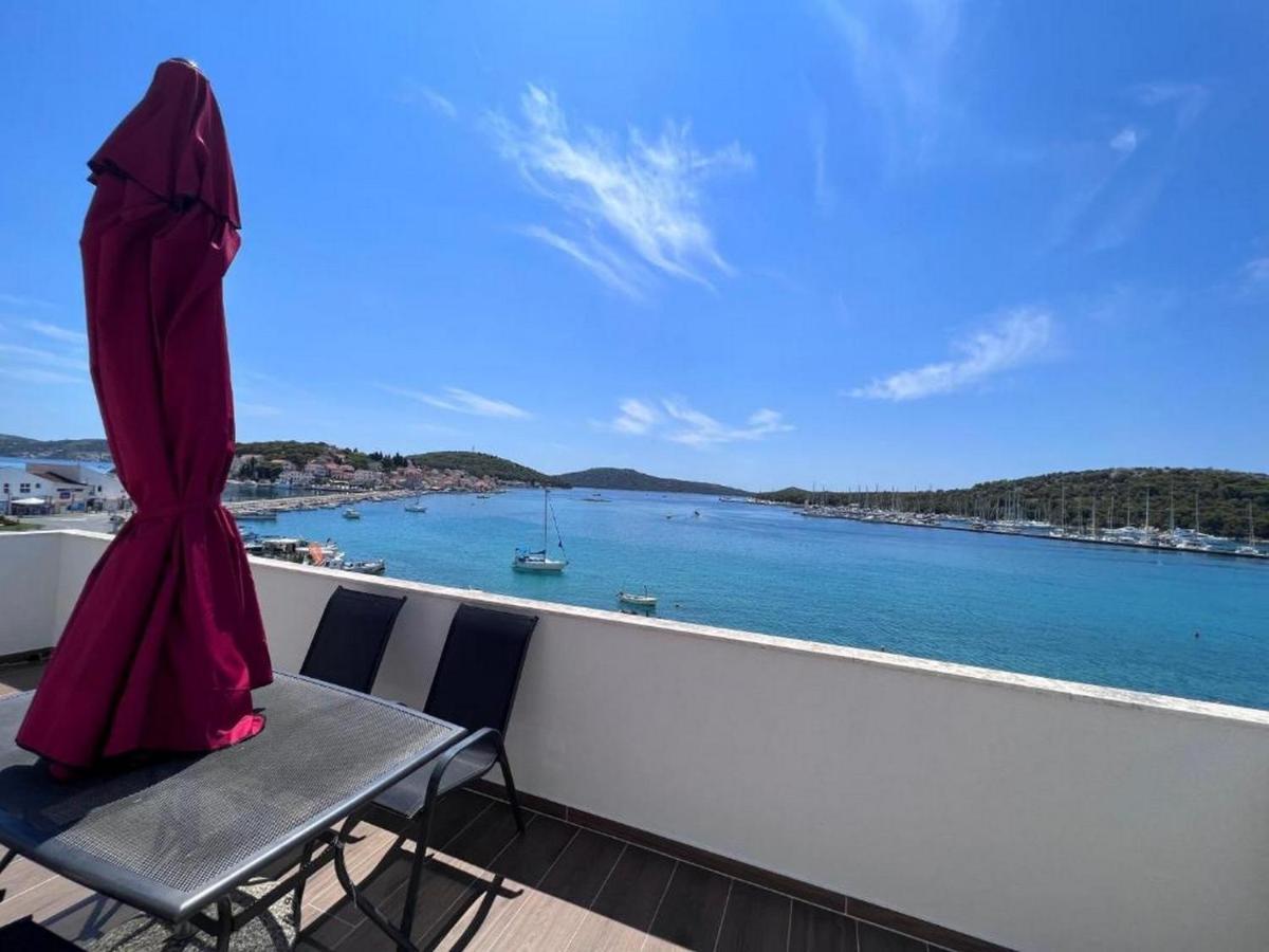 Apartment Nadalina Rogoznica  Ngoại thất bức ảnh